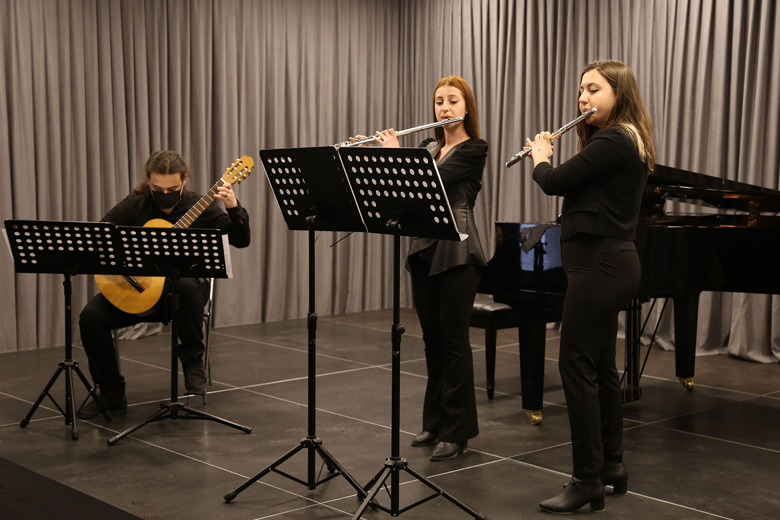 Müzik Paylaştıkça Güzel